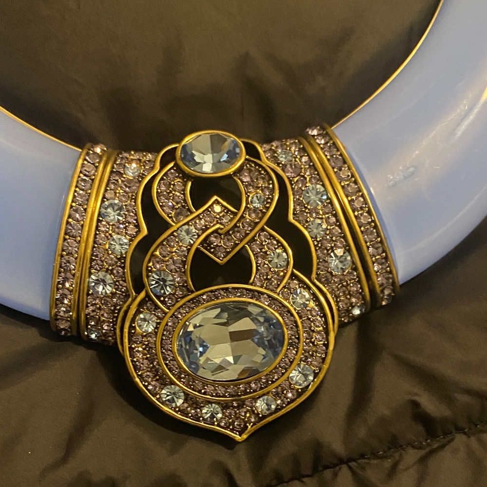 Heidi Daus Elegant Blue and Gold Necklace - Picture 10 of 16